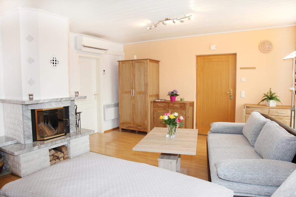 Chiemsee Comfort-Bungalow Mit Garten Rimsting Exterior photo