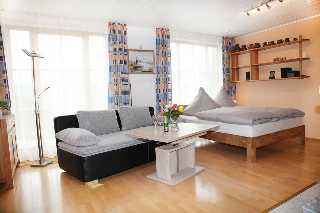 Chiemsee Comfort-Bungalow Mit Garten Rimsting Exterior photo